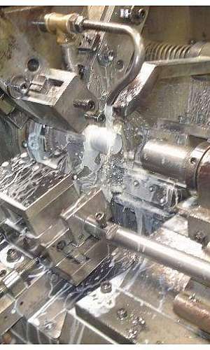 Óleo de corte para torno automático Óleo de corte para torno automático