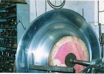 Maquina de repuxo de lataria Maquina de repuxo de lataria